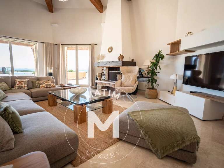 Villa Bonifacio - 6 chambres - 29708m²