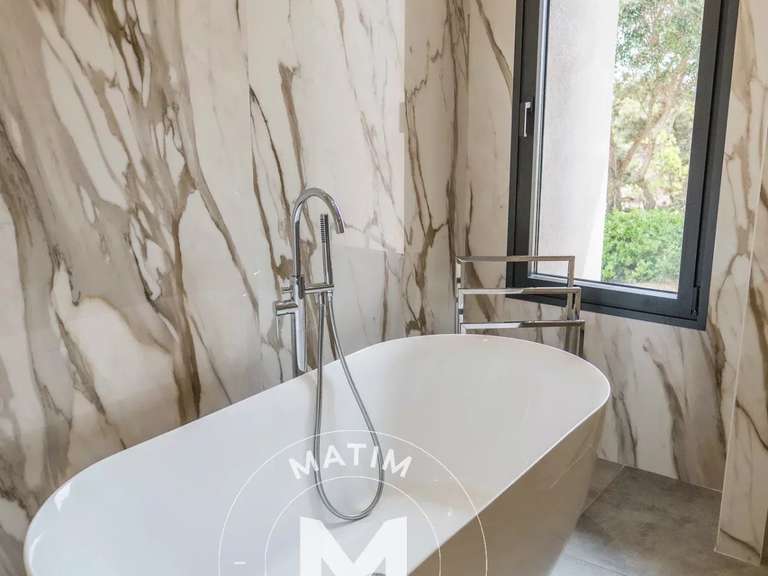 Villa Bonifacio - 4 bedrooms - 255m²