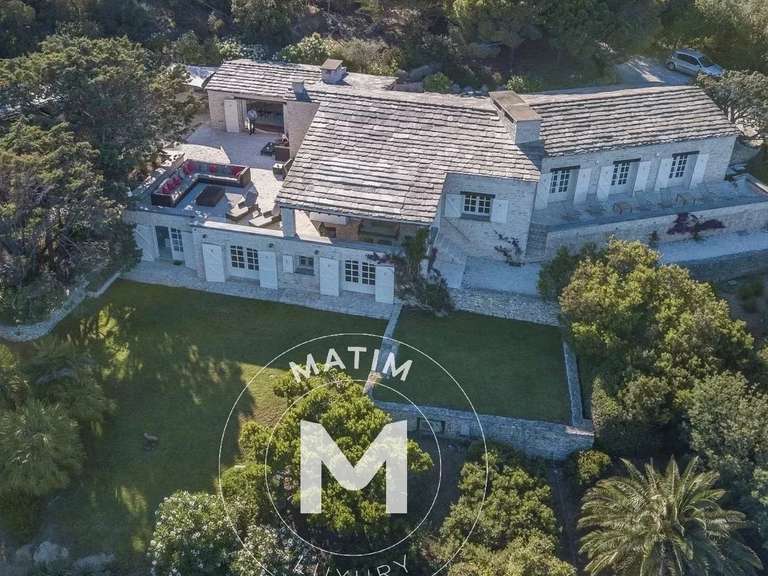 Villa avec Vue sur mer Bonifacio - 5 chambres - 30000m²