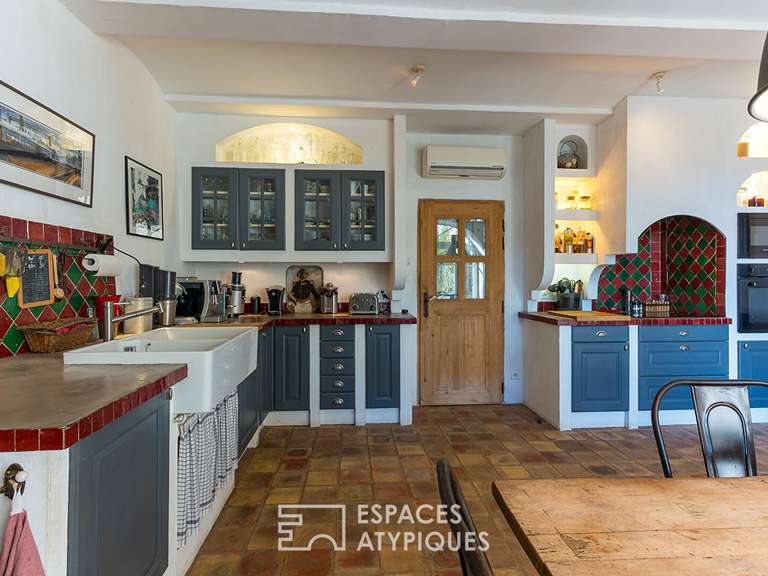 Maison Bonlieu-sur-Roubion - 6 chambres - 350m²