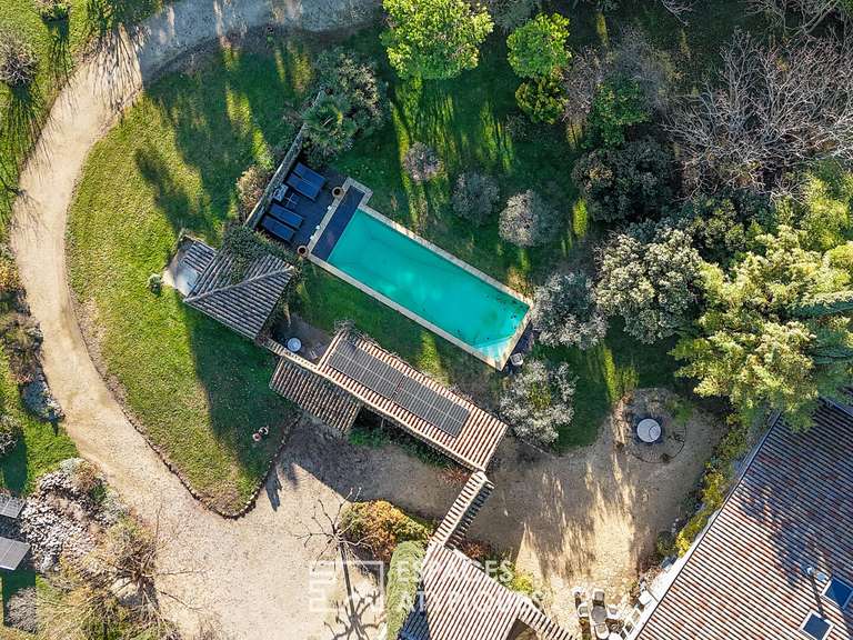 Maison Bonlieu-sur-Roubion - 6 chambres - 350m²