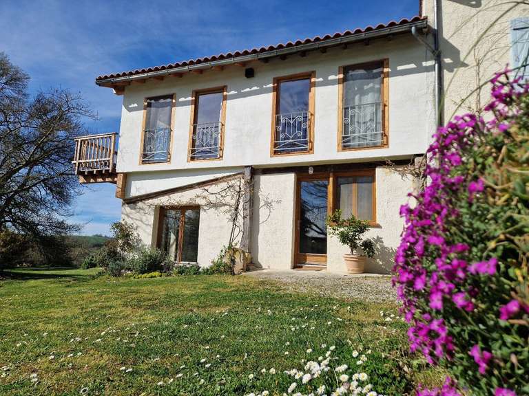 Propriété Bonnac - 8 chambres - 391m²