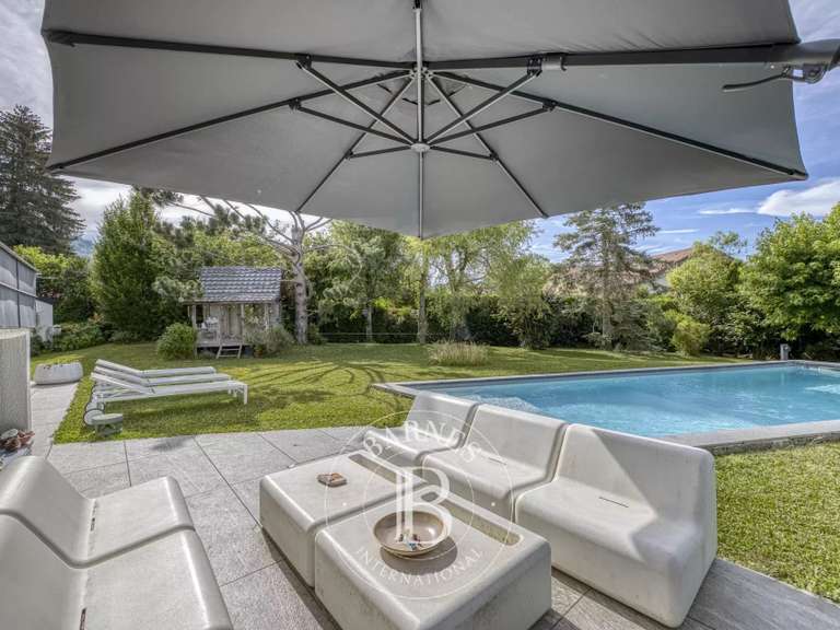 House Bonne - 4 bedrooms - 209m²