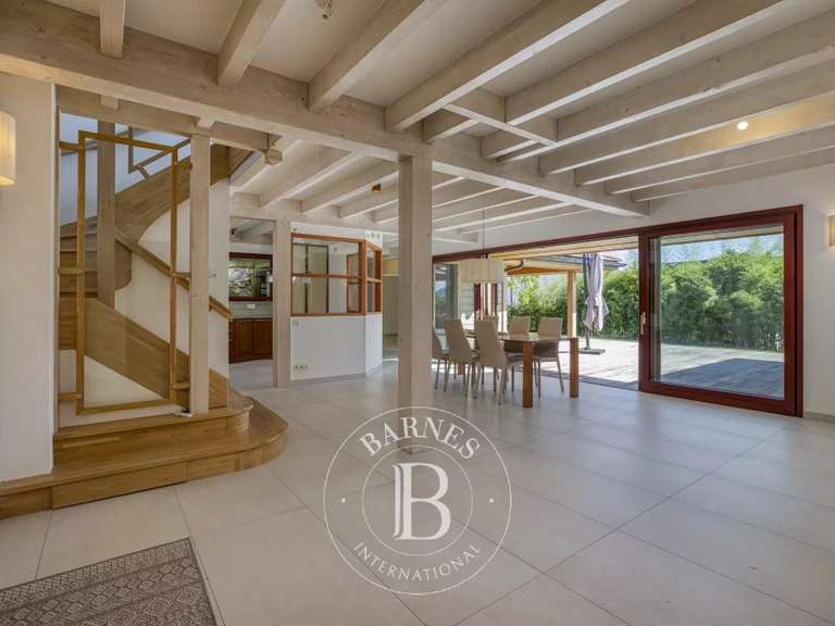 Maison Bonne - 5 chambres - 200m²