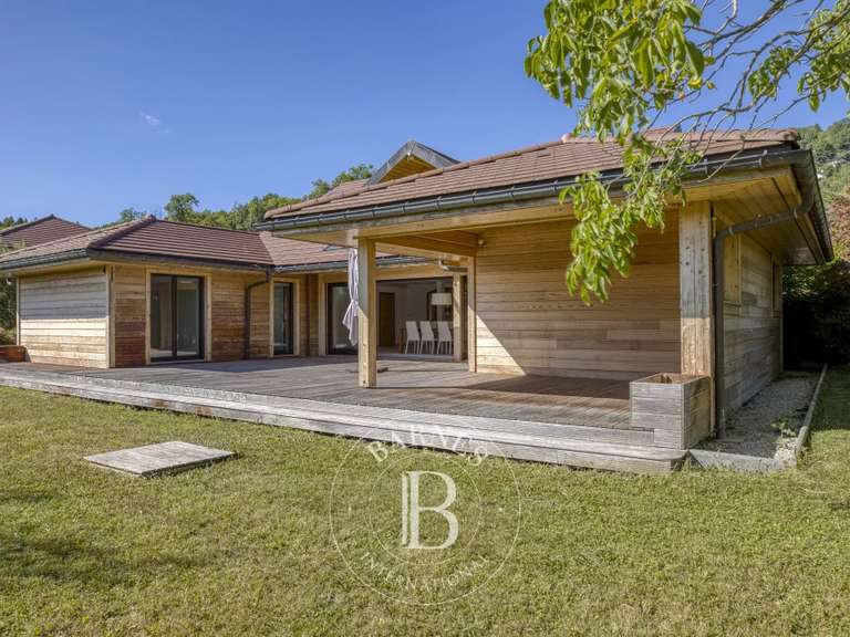 Maison Bonne - 5 chambres - 200m²