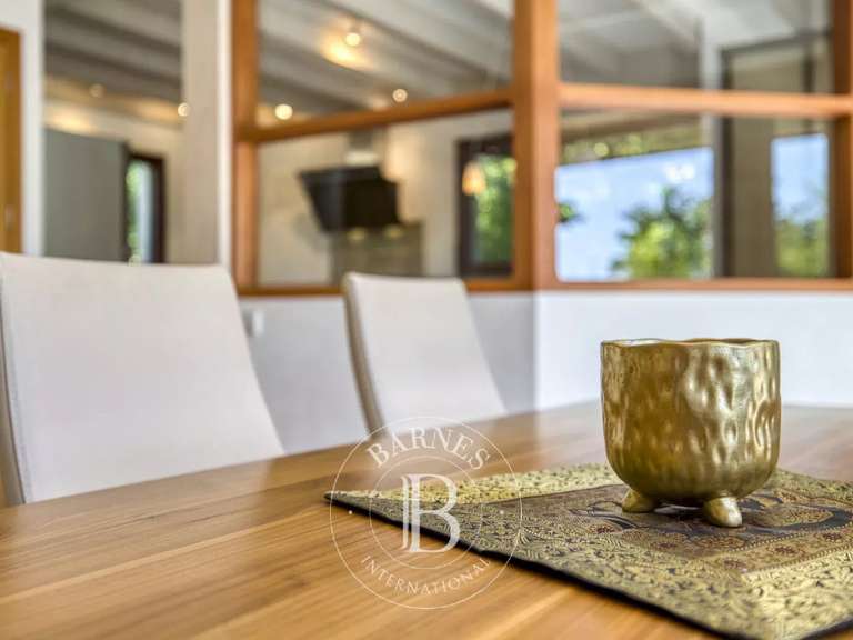 Maison Bonne - 5 chambres - 200m²