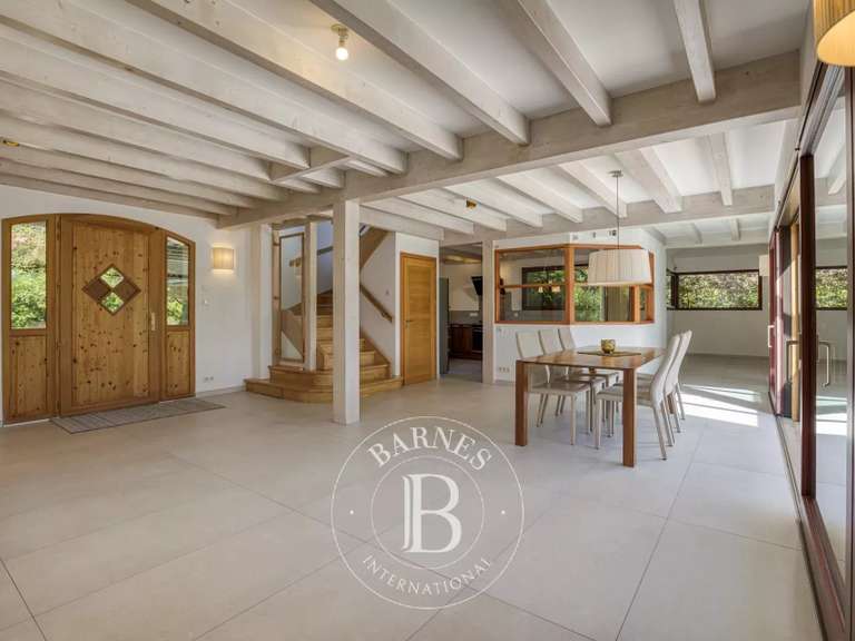 Maison Bonne - 5 chambres - 200m²