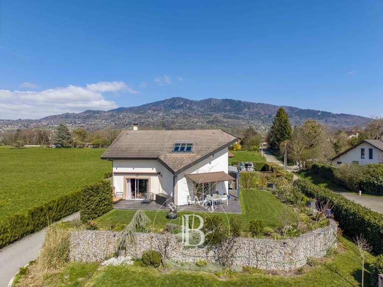 Maison Bonne - 4 chambres - 127m²