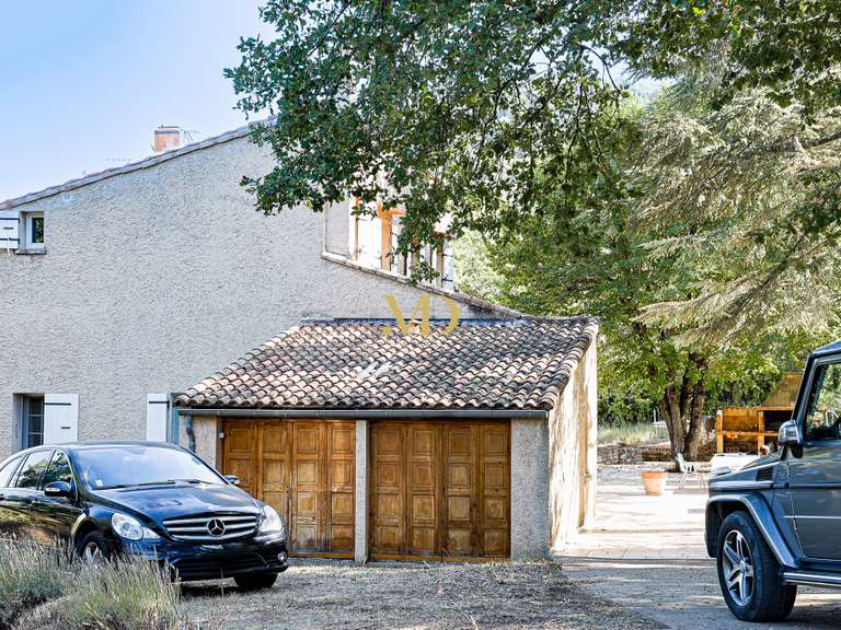 Maison Bonnieux - 6 chambres - 203m²