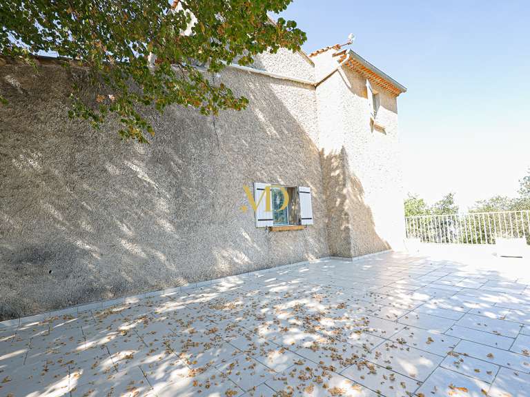 Maison Bonnieux - 6 chambres - 203m²