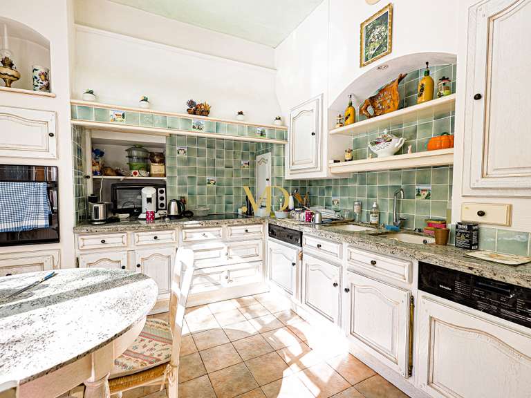 Maison Bonnieux - 6 chambres - 203m²