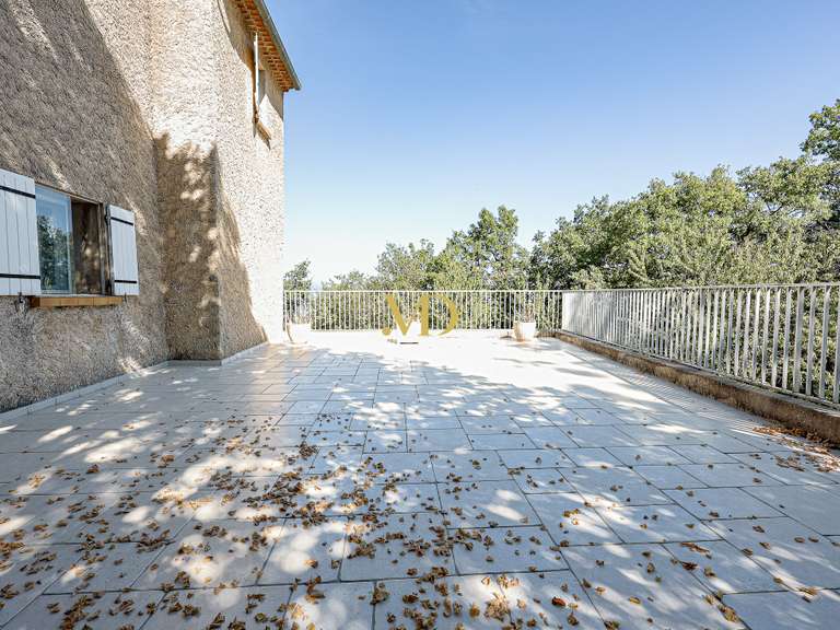 Maison Bonnieux - 6 chambres - 203m²