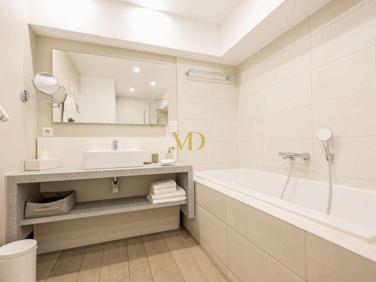 Maison Bonnieux - 8 chambres - 300m²