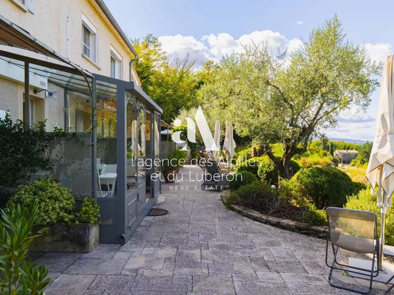 Maison Bonnieux - 8 chambres - 300m²