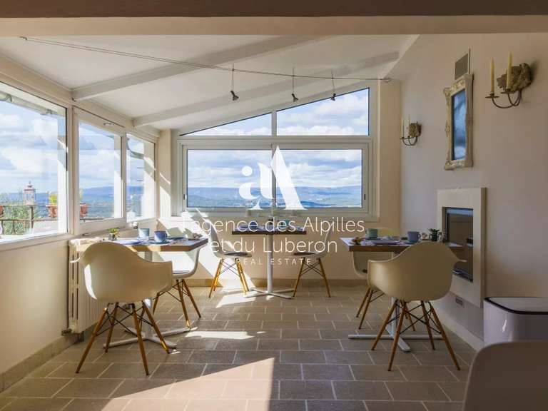 Maison Bonnieux - 8 chambres - 300m²