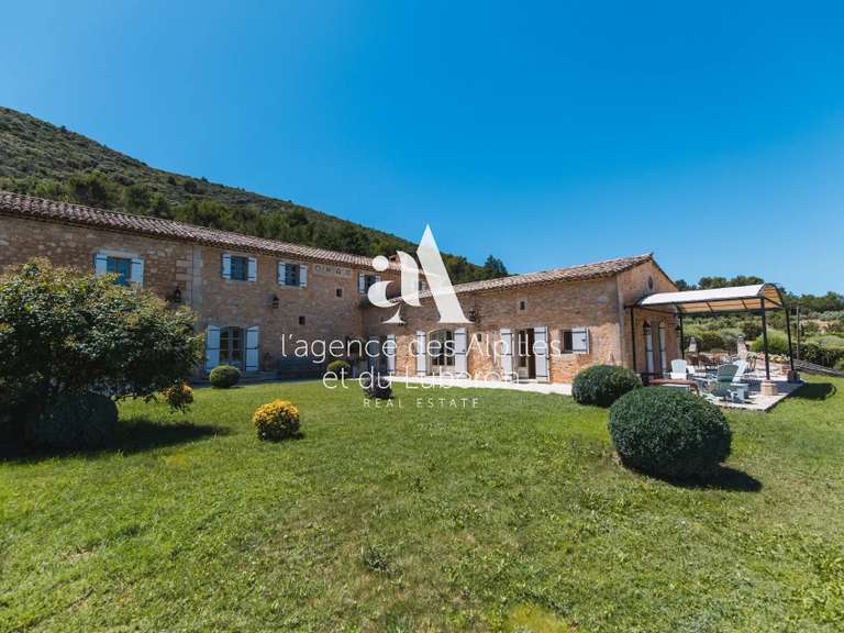 Maison Bonnieux - 7 chambres - 600m²