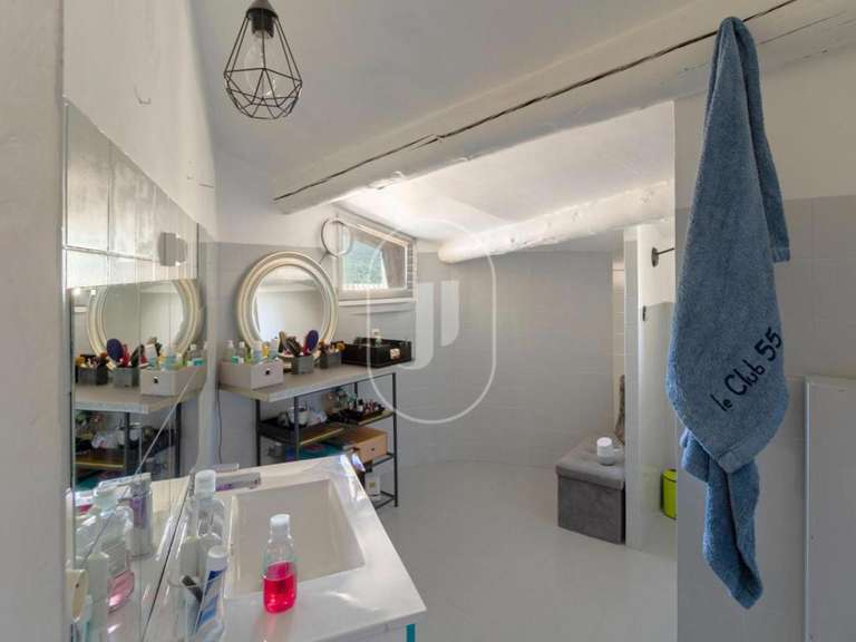 Maison Bonnieux - 4 chambres - 230m²