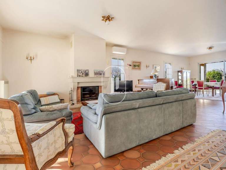 Maison Bonnieux - 6 chambres - 333m²