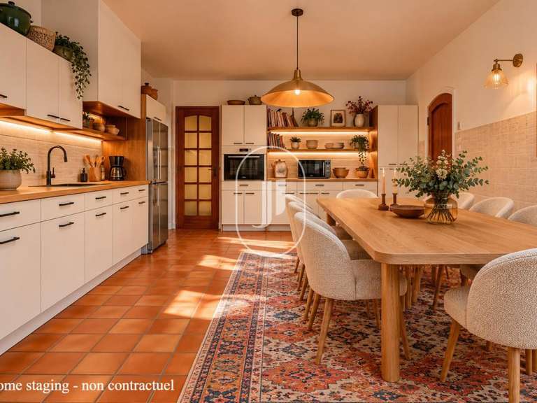 Maison Bonnieux - 6 chambres - 333m²