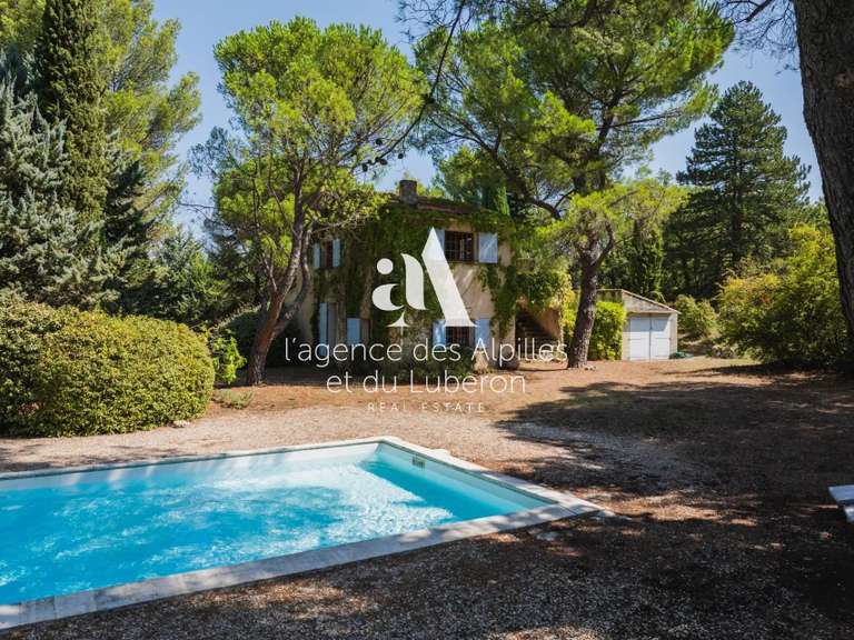 Maison Bonnieux - 4 chambres - 150m²