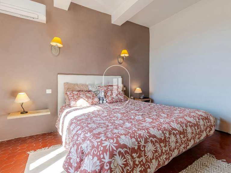 Maison Bonnieux - 10 chambres - 680m²