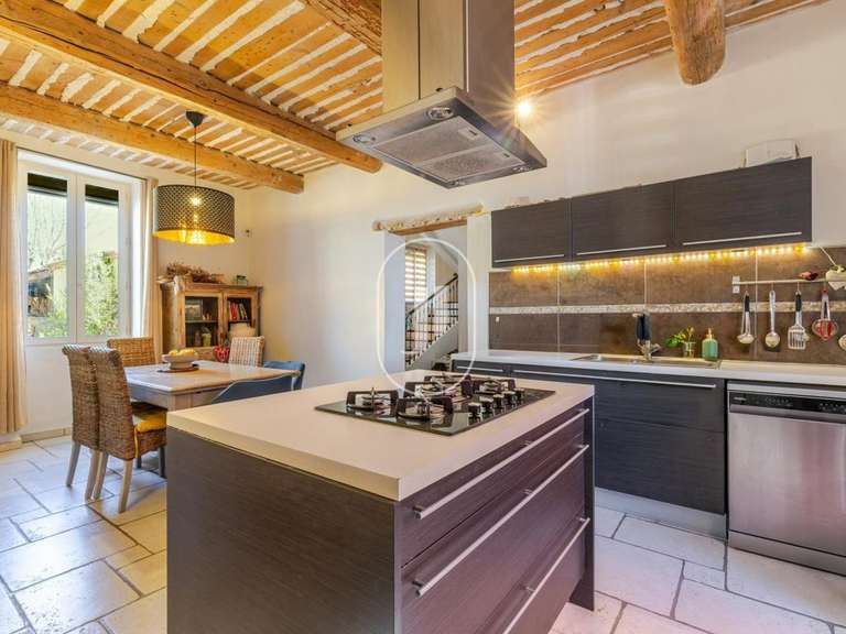 Maison Bonnieux - 10 chambres - 680m²