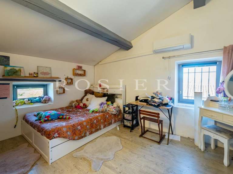 Maison Bonnieux - 17 chambres - 680m²