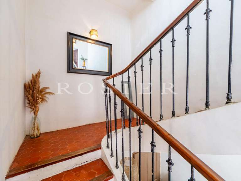 Maison Bonnieux - 17 chambres - 680m²