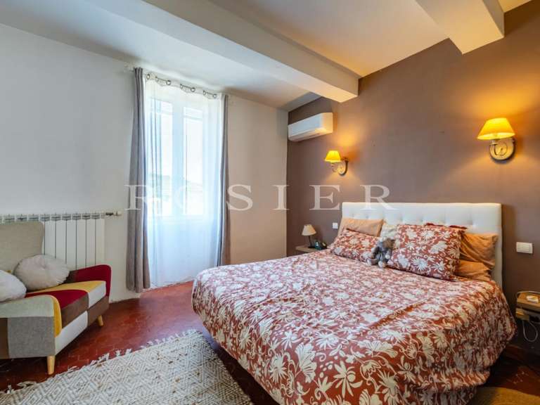 Maison Bonnieux - 17 chambres - 680m²