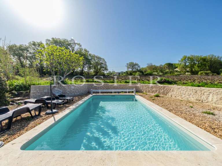 Maison Bonnieux - 17 chambres - 680m²