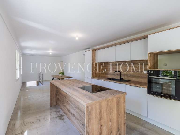 Maison Bonnieux - 5 chambres - 200m²