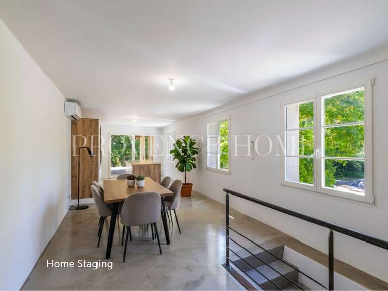Maison Bonnieux - 5 chambres - 200m²