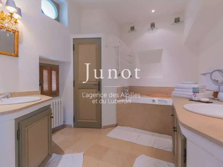 Maison Bonnieux - 7 chambres - 445m²