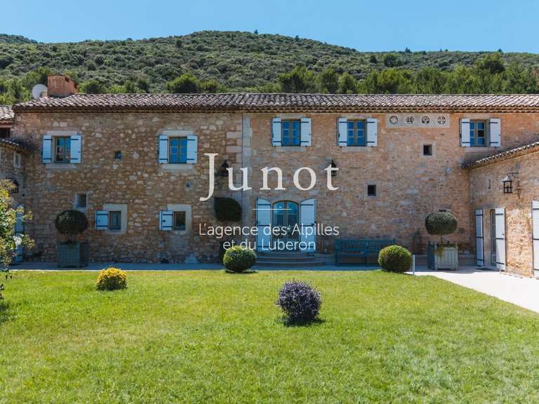 Maison Bonnieux - 7 chambres - 445m²