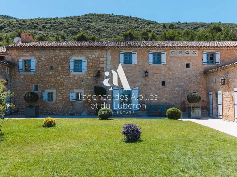 Maison Bonnieux - 7 chambres - 445m²