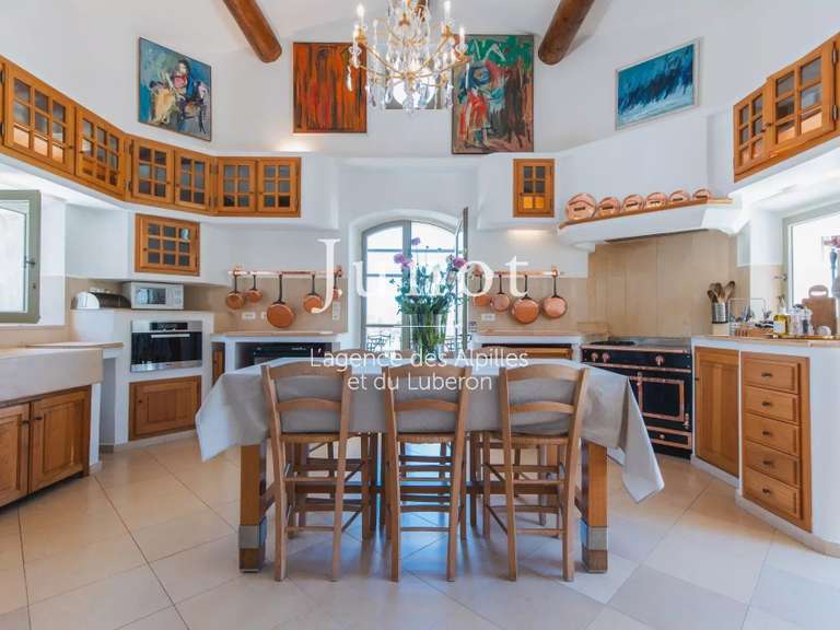 Maison Bonnieux - 7 chambres - 445m²