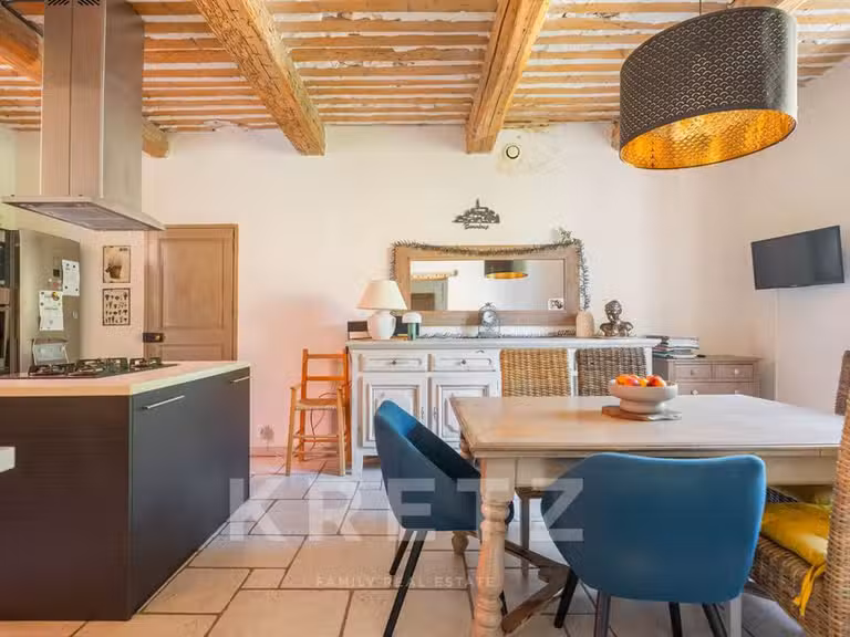 Maison Bonnieux - 17 chambres - 832m²