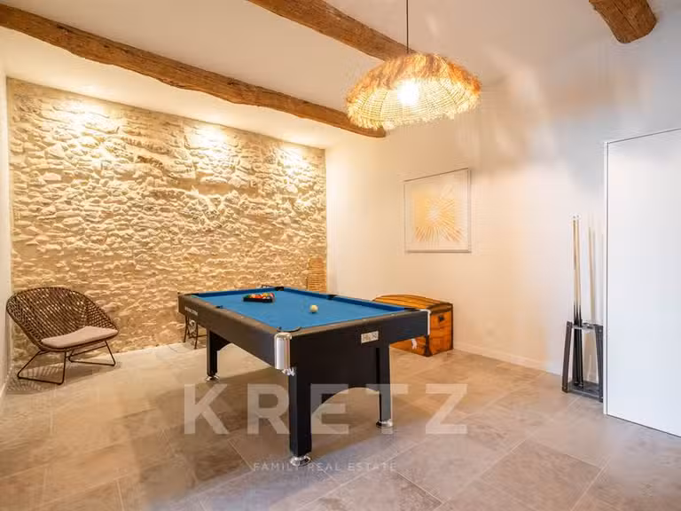 Maison Bonnieux - 17 chambres - 832m²