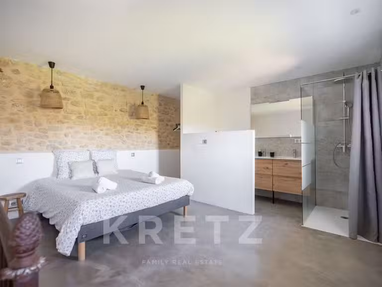 Maison Bonnieux - 17 chambres - 832m²