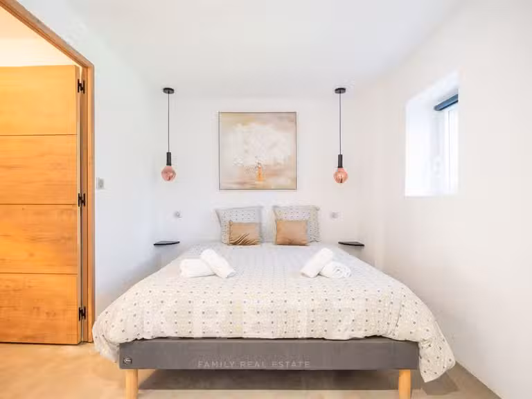 Maison Bonnieux - 17 chambres - 832m²