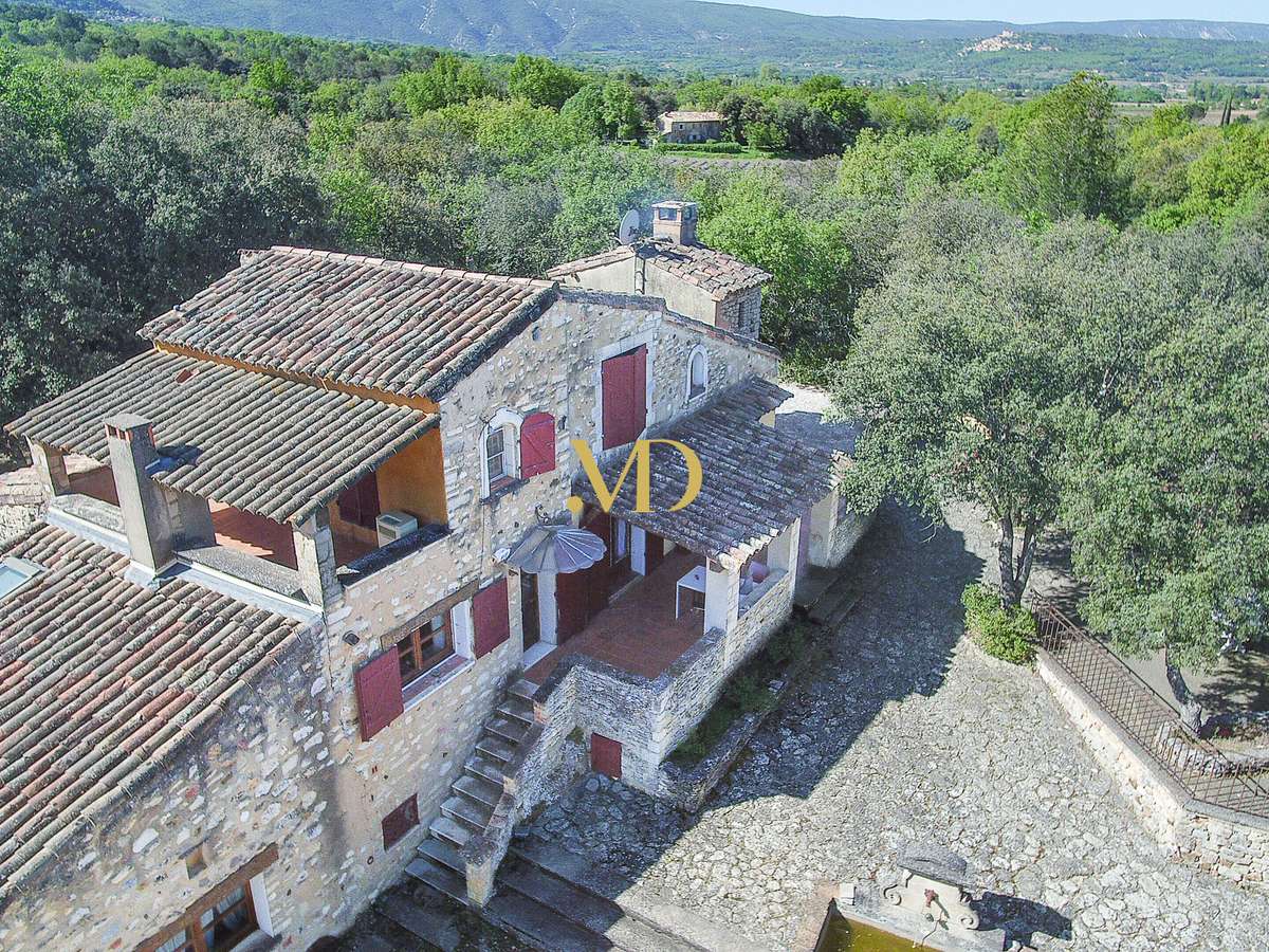 House Bonnieux