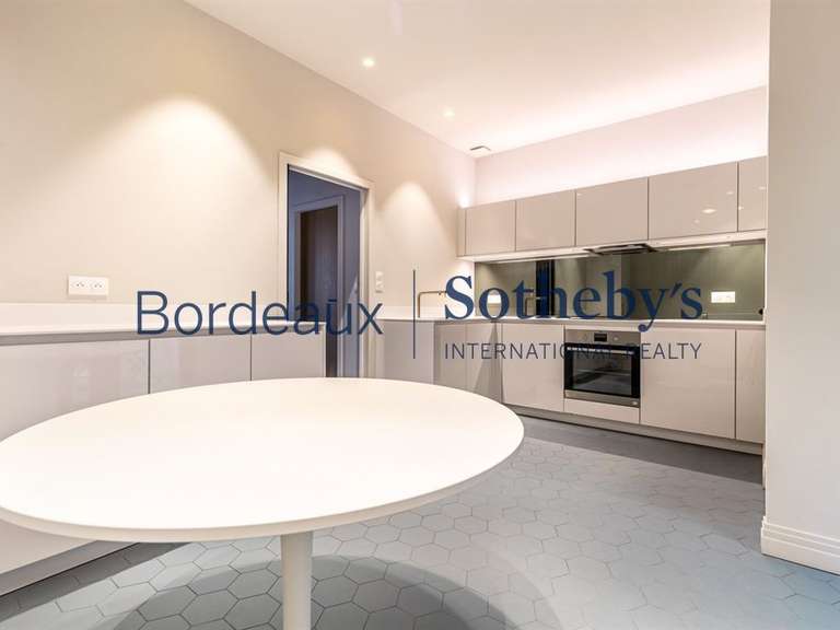 Apartment Bordeaux - 3 bedrooms - 151m²