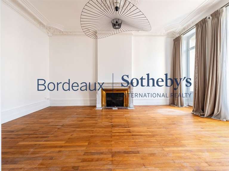 Appartement Bordeaux - 3 chambres - 133m²