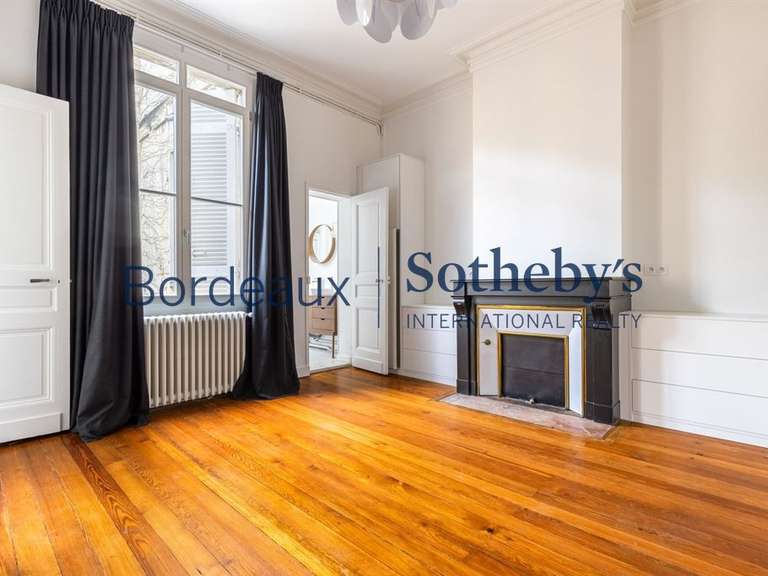 Appartement Bordeaux - 3 chambres - 133m²