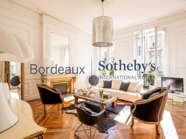 Appartement Bordeaux - 2 chambres - 105m²