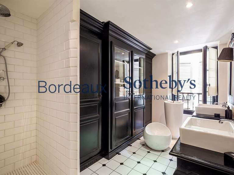 Appartement Bordeaux - 2 chambres - 105m²