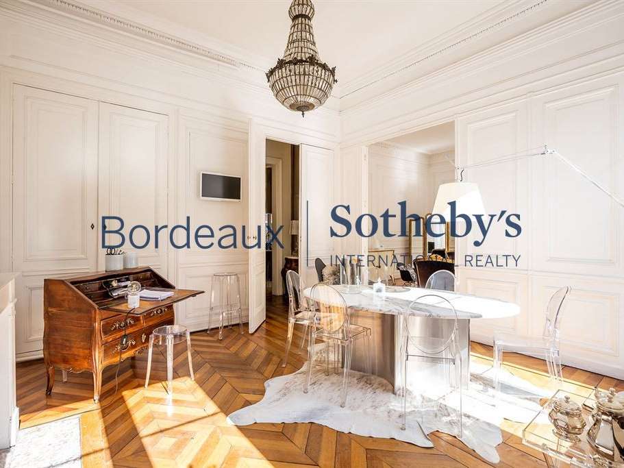 Apartment Bordeaux