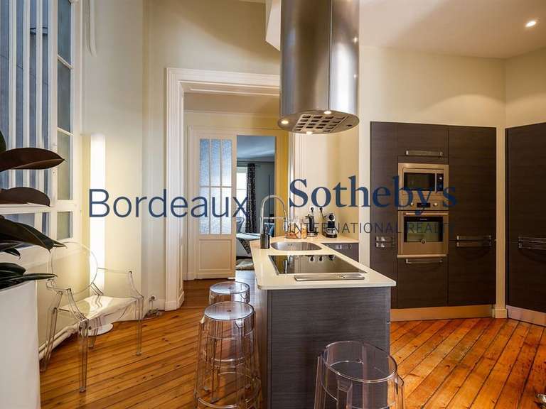 Appartement Bordeaux - 2 chambres - 105m²