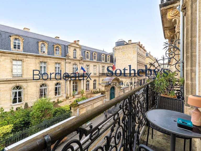 Appartement Bordeaux - 3 chambres - 114m²