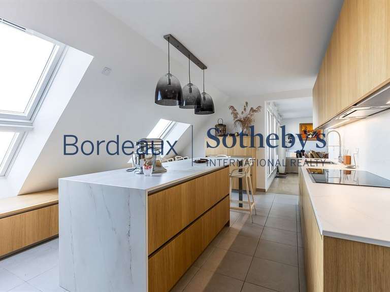 Appartement Bordeaux - 3 chambres - 160m²